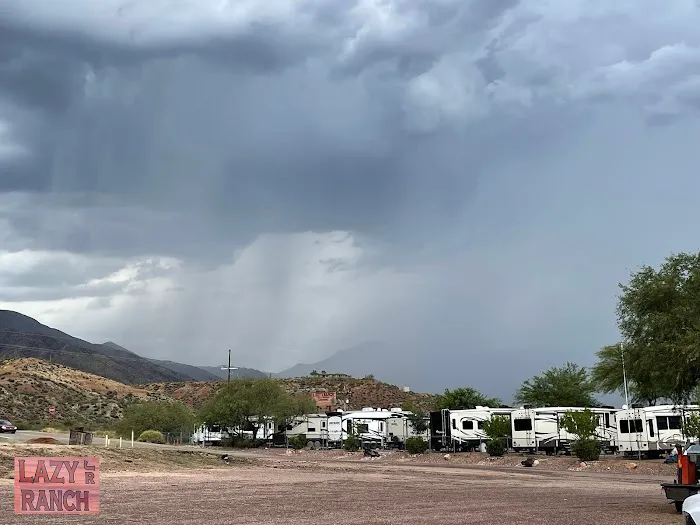 Lazy JR Ranch RV Park Picture 5