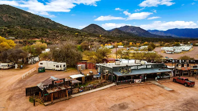 Jakes Corner RV Park Picture 1