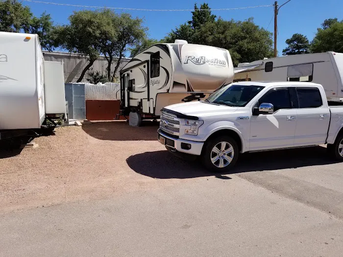 Mountain Shadows Mobile Trailer Picture 3