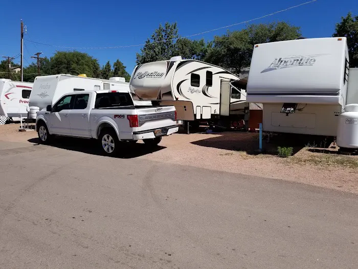 Mountain Shadows Mobile Trailer Picture 10