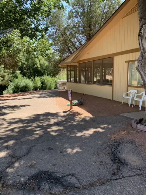 Houston Creek RV Resort Picture 6