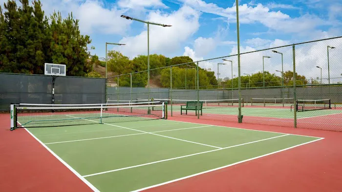 Palos Verdes Shores MH & Golf Community Picture 9