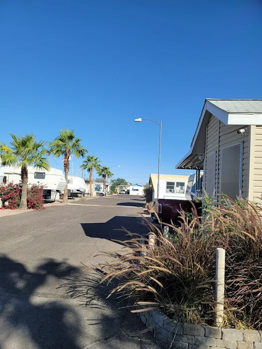 Mi Casa Mobile Home Rv Park Picture 4