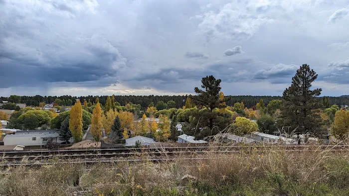 Westglen Mobile Home Park Picture 6