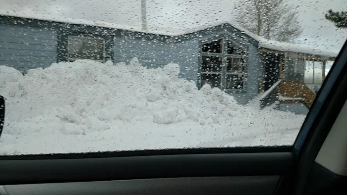 Westglen Mobile Home Park Picture 10