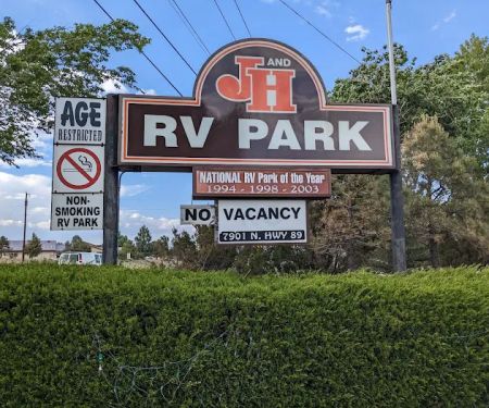 J & H RV Park