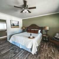 Woody Mountain Campground and Bed & Breakfast ico