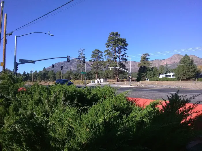 Silver Saddle Mobile Home Park Picture 2