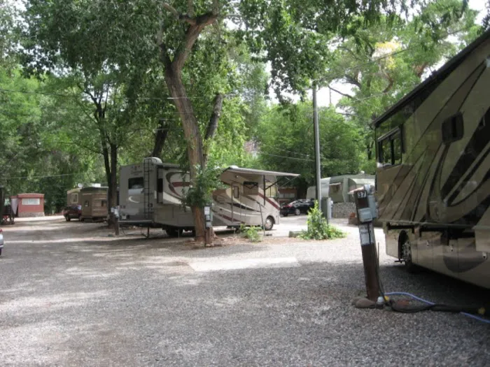 Oak Creek Mobilodge Picture 10