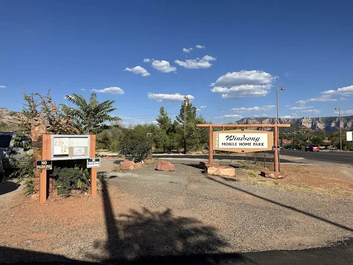 Windsong Mobile Home Park Picture 6