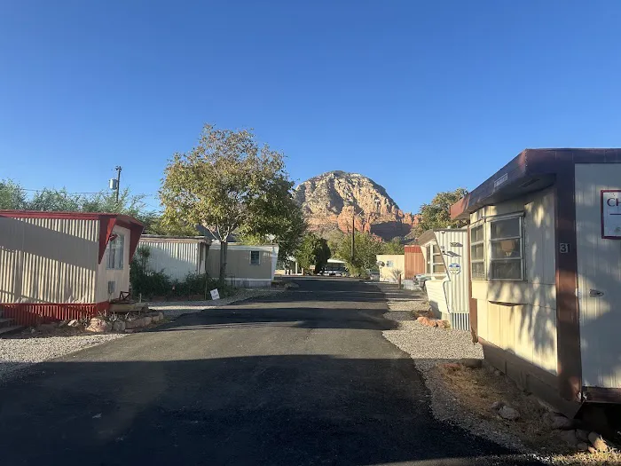 Windsong Mobile Home Park Picture 8