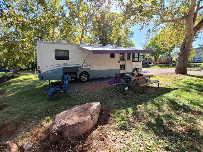 Page Springs RV Park Picture 2