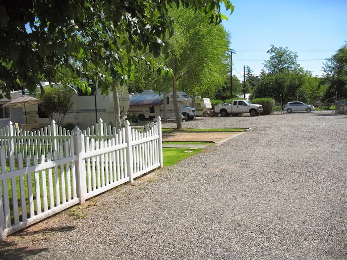 Old Town Cottonwood RV Park Picture 3