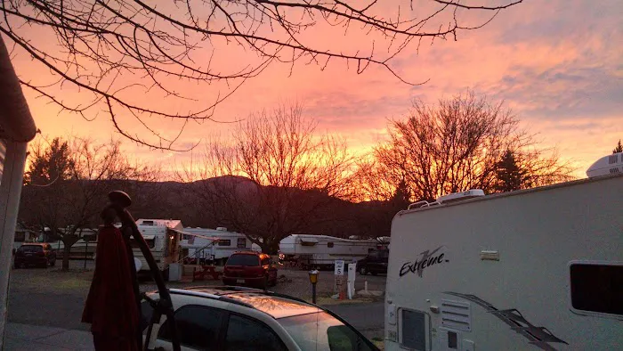 Camelot RV Park Picture 8