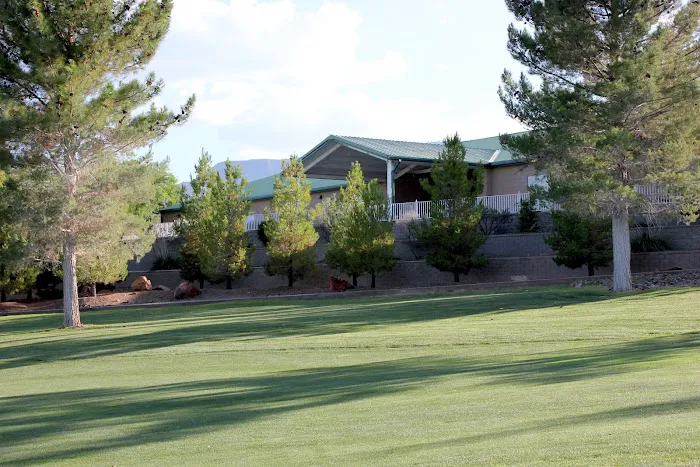 On the Greens Sales Picture 3