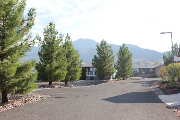 On the Greens Sales Picture 9