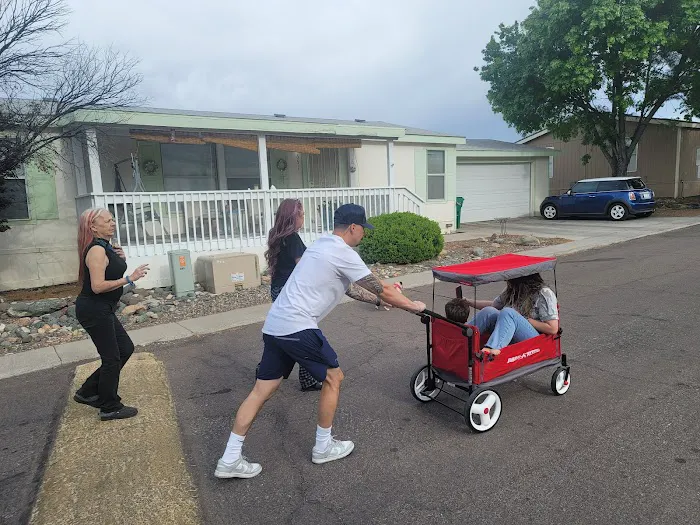 Cottonwood Heights Manufactured Home Community Picture 5