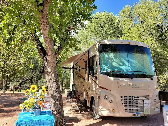 Zane Grey RV Village Picture 3