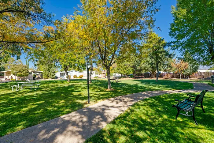 Lampliter Village Picture 2