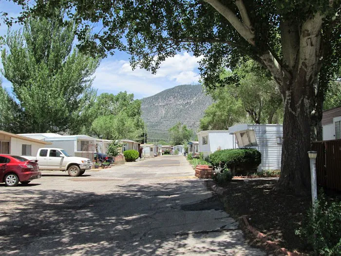 Greenlaw RV Park and Manufactured Housing Community Picture 9