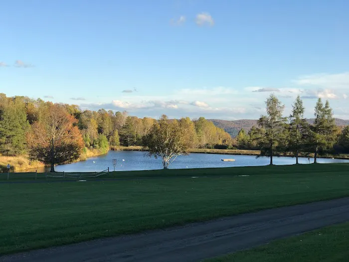 Lake Champagne RV Picture 4