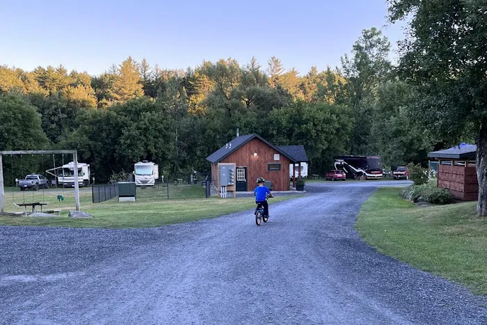 Mountain View Campground Picture 9