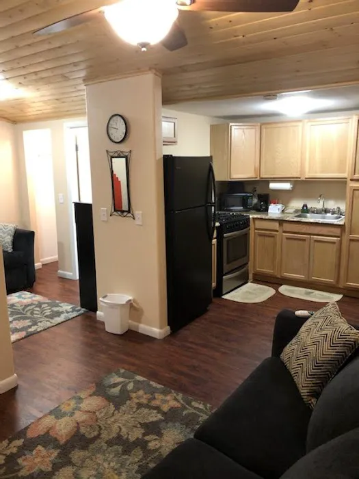 Rocky Top Motel & Campground Picture 7