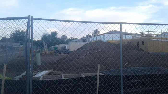 Bear Creek Village Picture 4