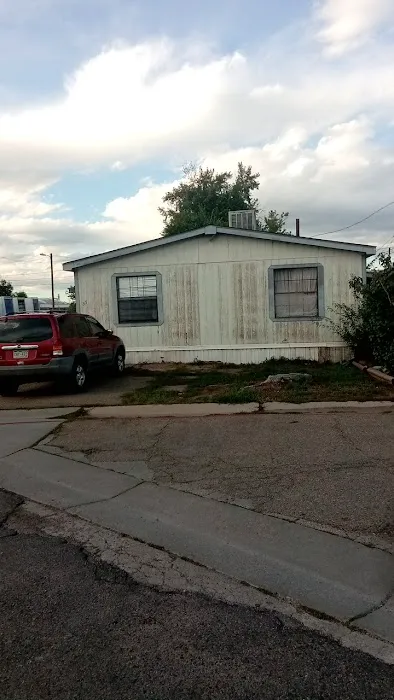 Royal Mobile Home Park Picture 2