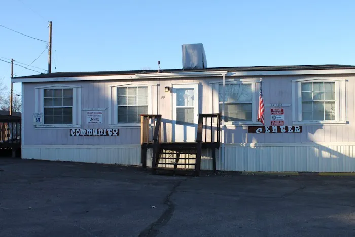 Ridgewood Mobile Home Park Picture 7