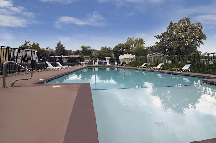 Mountainside Estates Manufactured Home Community Picture 2