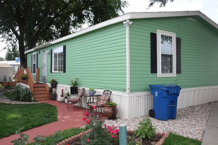 Sheridan Manufactured Home Community Picture 2