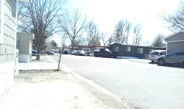 Berkeley Village Mobile Home Picture 9