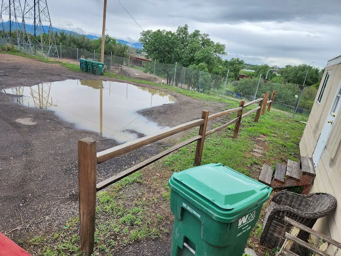 Elm Ridge Mobile Home Park Picture 2