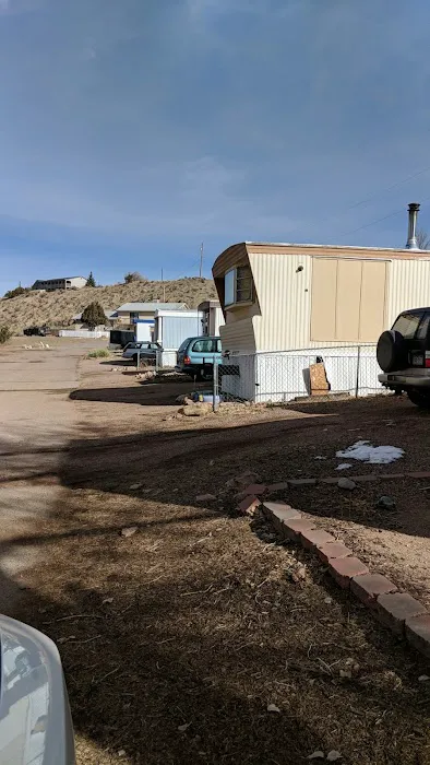Ponderosa mobile home park Picture 3