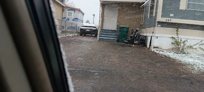 Highview Mobile Home Community Picture 10