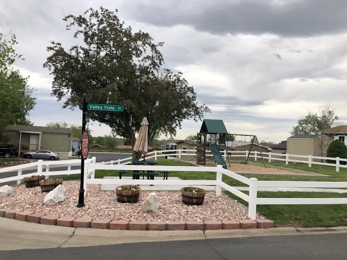 Lamplighter Manufactured Home Community Picture 2