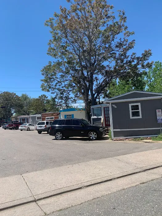 Mile High Mobile Home Park Picture 1