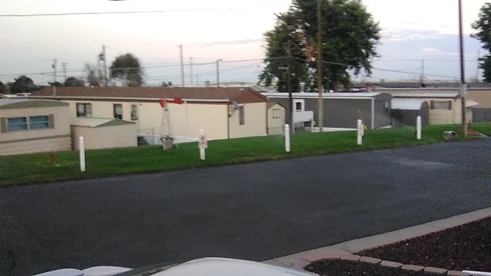 Advance Manufactured Home Community Picture 7