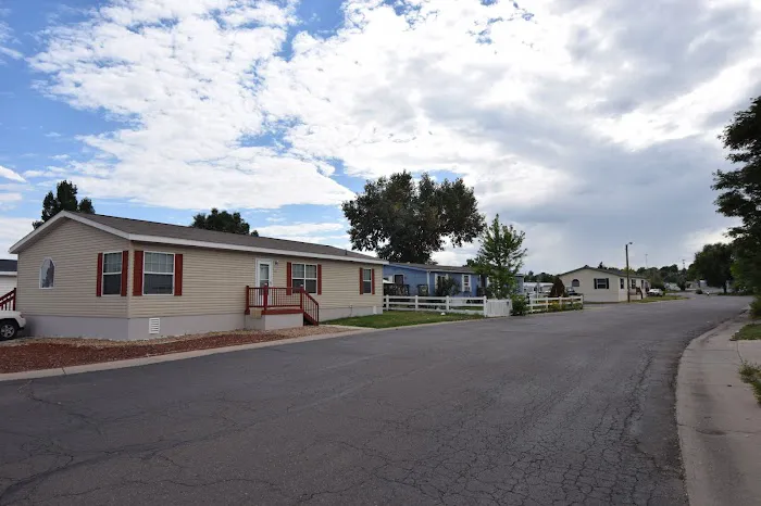 Redwood Estates Manufactured Home Community Picture 8