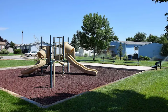 Longview Manufactured Home Community Picture 9
