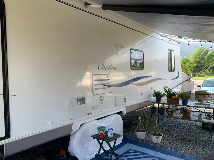 WILD COUNTRY RV PARK Picture 6