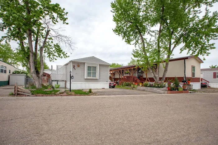 St Vrain Village Picture 8