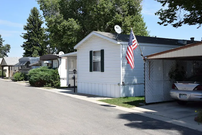 Grand Meadow Manufactured Home Community Picture 8