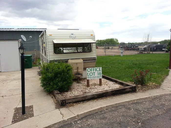 Paradise Village Mobile Home Picture 2