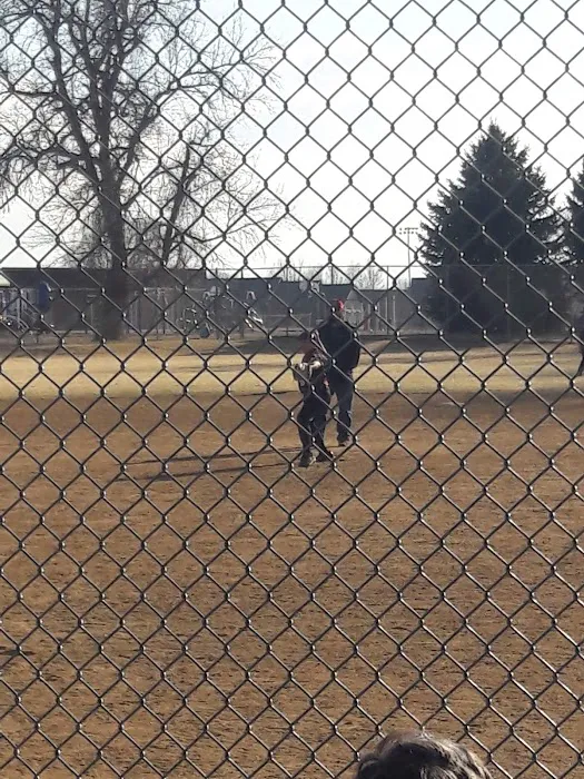 Blue Spruce Mobile Park Picture 3