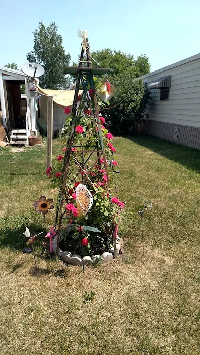 Meadow Village Mobile Home Park Picture 2