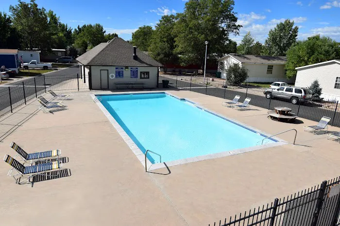 Villa West Manufactured Home Community Picture 2