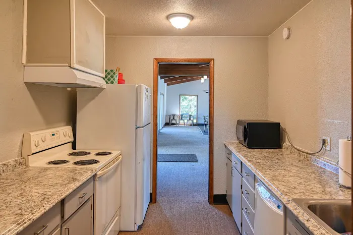 Lago Vista Mobile Home Picture 7