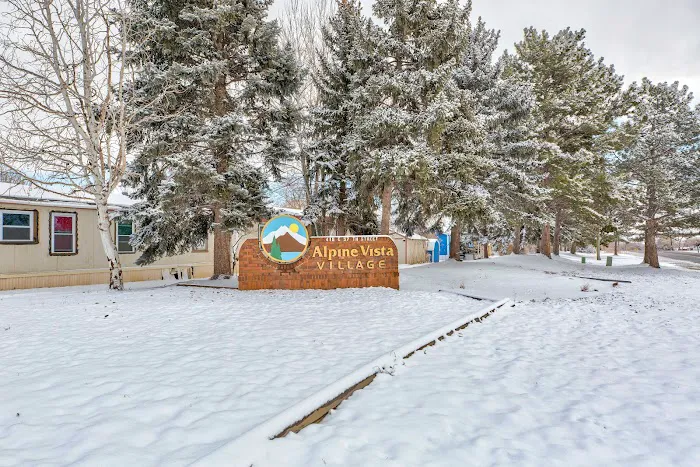 Alpine Vista Village Picture 6